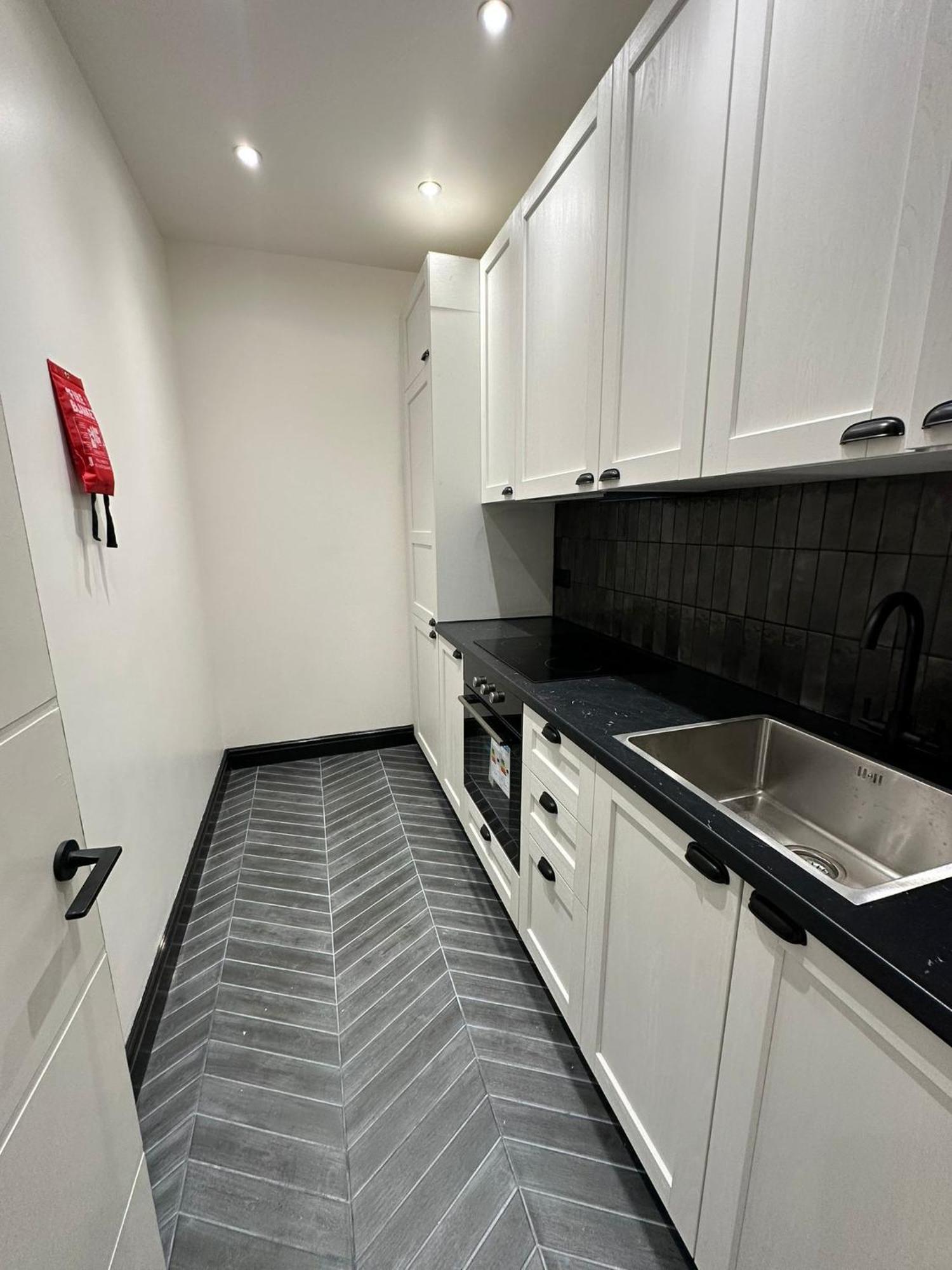 London 39 Blue House Luxury Ensuite Ideal For Tourists ภายนอก รูปภาพ